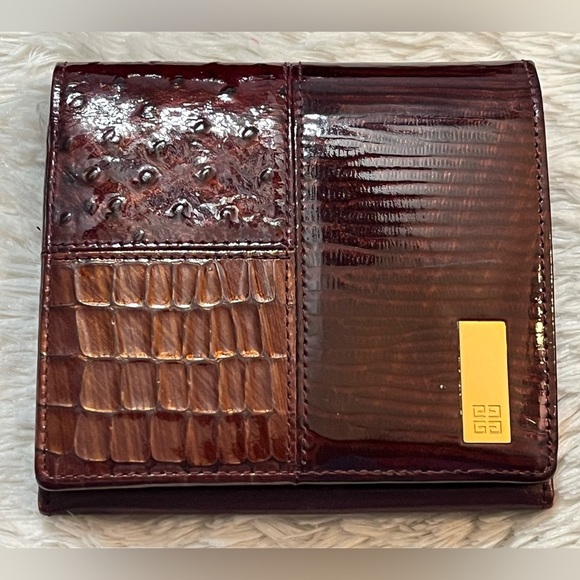 Givenchy Leather bifold wallet vintage - Picture 2 of 12